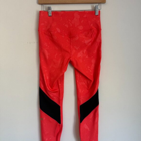 Under Armour | UA RUSH Upstream Pink Camo Compression Crop Leggings XS NWOT - Picture 6 of 10